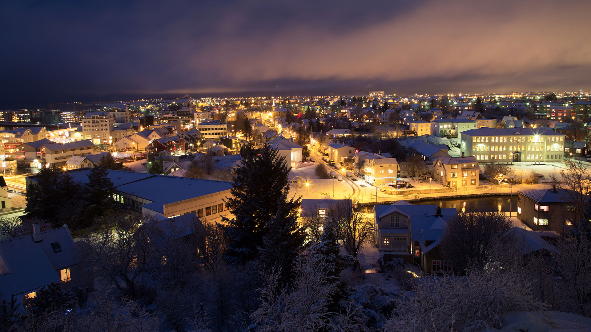 Reykjavik Christmas CARO