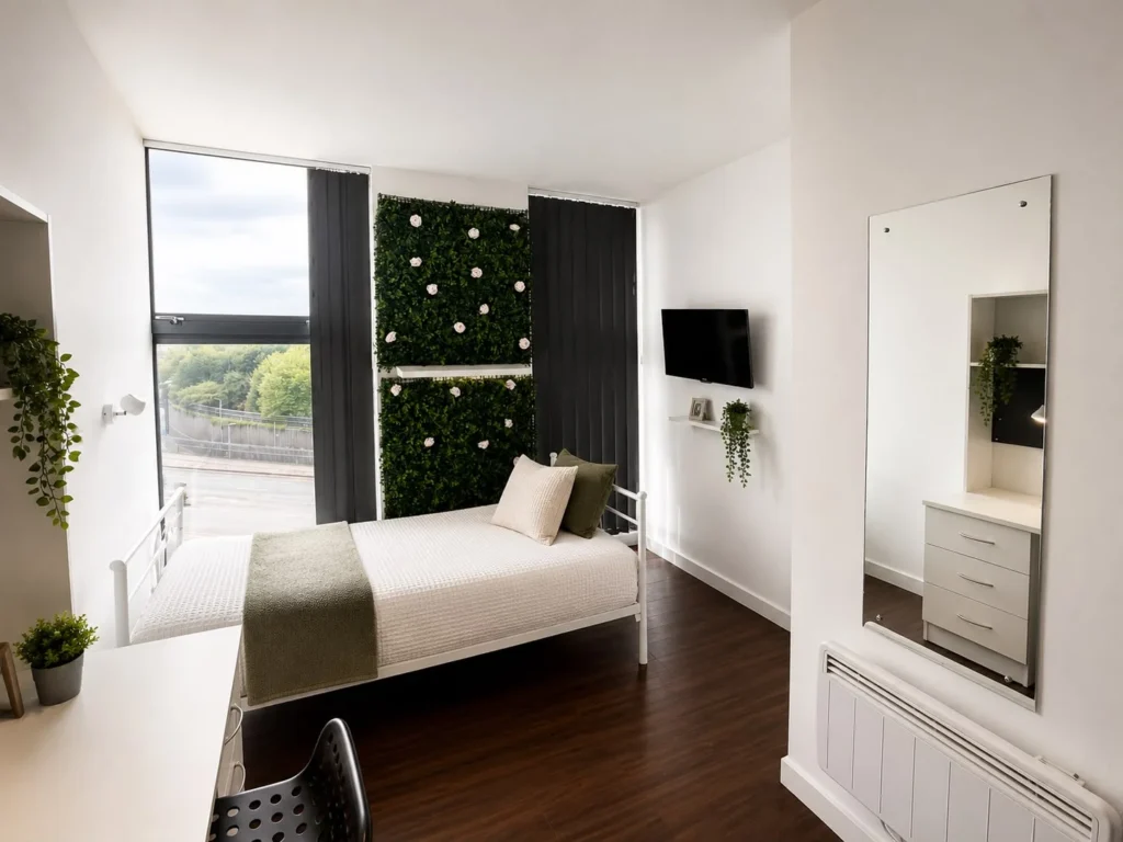 City Point Student Accommodation In Liverpool Room
